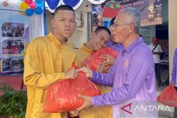 YPAC bagikan sembako peringati Hari Disabilitas Internasional