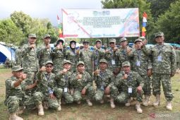 Kepala desa di Purwakarta ikuti retret di Saung Hibar