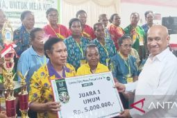 Bupati Biak Numfor Markus sebut pangan lokal punya asupan gizi yang baik