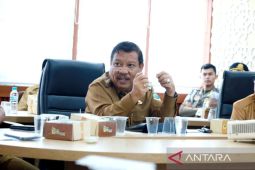 Wali Kota Pangkalpinang minta RT dan RW berikan pelayanan optimal kepada warga