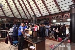 Super Air Jet delay beruntun, penumpang ke Sumbar tertahan belasan jam