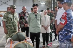 Wapres Gibran tinjau gudang logistik di Lanud Soewondo Medan