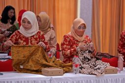 DWP Surabaya gelar pelatihan teknik mewiru kain