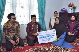 Pemkot Jambi beri santunan jaminan kematian bagi pekerja rentan