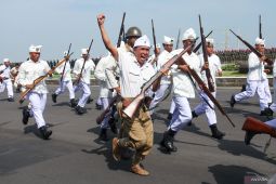Drama teatrikal kolosal di Hari Armada RI
