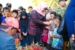 Khofifah salurkan bantuan bagi pengungsi di Pidie Jaya