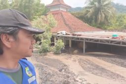 Belasan rumah di Sumberlangsep terendam banjir lahar Semeru