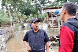 Sekretariat DPRD Jabar salurkan bantuan bagi korban banjir Rancamanyar Bandung