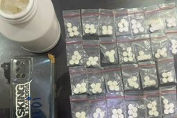 Polisi Karawang ungkap kasus peredaran obat keras tertentu di pesisir