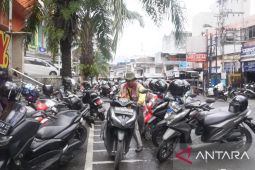 Pangkalpinang terapkan parkir digital atasi juru parkir liar