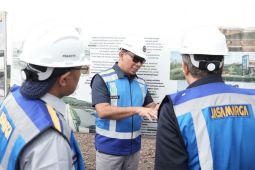 Jasa Marga salurkan bantuan untuk korban  bencana di Sumatera