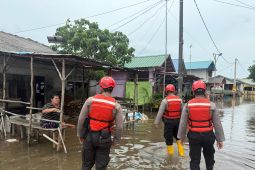 Ditsamapta Polda Kepri kerahkan Tim Pammat untuk monitor banjir rob