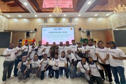 Komunitas wartawan KOMPAK galang dana untuk korban bencana di Sumatera