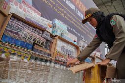 Pemusnahan barang hasil penindakan Bea Cukai Probolinggo