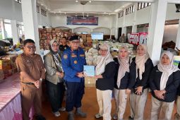 Pemkot Padang kembali terima bantuan bencana dari Bandarlampung