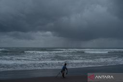 BMKG imbau Forkompimda Kepri waspada curah hujan tinggi akhir tahun