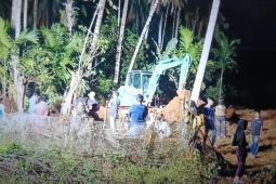 17 korban banjir Agam dimakamkan massal di TPU Bungus Padang