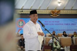 Bupati Sleman mengajak guru ciptakan generasi yang tangguh dan berkarakter