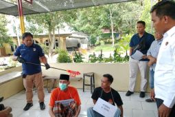 Polisi rekonstruksi pembunuhan pemuda yang diracun di Lombok Tengah