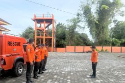 Basarnas Kendari kerahkan tim SAR cari pria hilang di kebun Desa Walompo