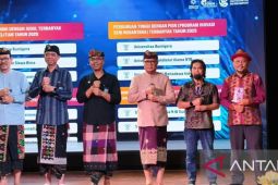 STKIP Taman Siswa Bima raih penghargaan penelitian terbanyak di LLDIKTI Award 2025