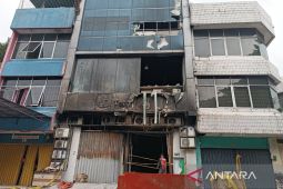 Pemprov DKI diminta memperketat perizinan tempat usaha