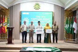 Salurkan Rp6 Miliar untuk korban bencana Sumatera,  Ketum PP Muhammadiyah: Kebersamaan kunci pemulihan