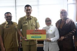 Pemkot-Palu salurkan bantuan kemanusiaan Rp300 juta di Aceh