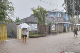 Hujan beragam intensitas berpotensi turun di sejumlah kota