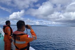 Basarnas Sulut cari penumpang jatuh dari KM Barcelona III