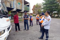 Ramp cek di Terminal Mulyojati Metro Lampung, 8 kendaraan tak layak jalan
