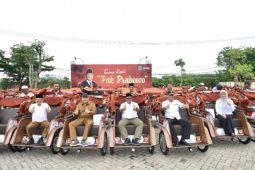 Yayasan GSN salurkan 100 becak listrik dari Presiden Prabowo di Pasuruan