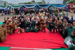 Bupati Batang Hari hadiri pentas seni dan bazar di HUT SMA N 6
