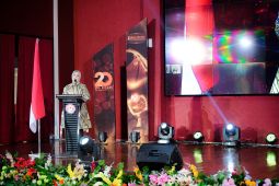 Wagub Sulsel raih penghargaan tokoh perempuan peduli penyiaran KPID 2025