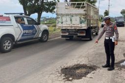 Polres Garut lakukan pemetaan jalan rusak jelang libur akhir tahun