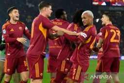 AS Roma taklukkan Genoa  skor 3-1