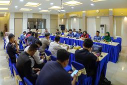 Pemkot bersama Bea Cukai cari solusi atasi kelangkaan bahan pokok Tanjungpinang