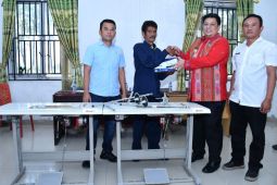 Bupati Samosir serahkan bantuan atensi penyandang disabilitas