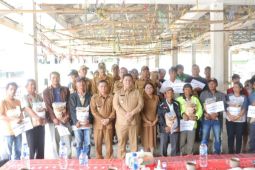 Pemkab Samosir dan Pemprov Sumut sinergi kuat, 12,5 Ton bibit padi resmi disalurkan