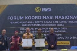 Wabup tandatangani berita acara dan naskah hibah BMN infrastruktur Ditjen EBTKE kementerian ESDM