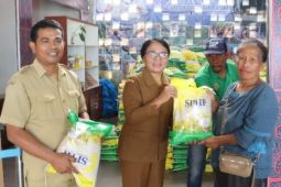 Gerakan pangan murah sambut Nataru 2025 diserbu ratusan masyarakat Pangururan