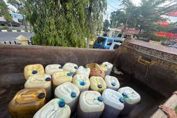 Polres Bungo sita 31 jeriken BBM bersubsidi dari pelansir