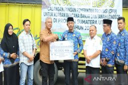 Pemprov Jambi salurkan 10 Ton Beras untuk korban banjir dan longsor di Madina