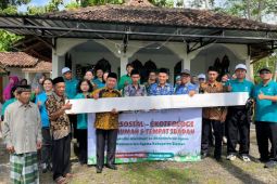 Kemenag Sleman peringati HAB dengan bedah rumah ibadah