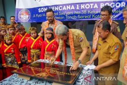 Wali Kota Bogor resmikan kelas baru SDN Kencana 1