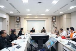 Indonesia Re salurkan bantuan kemanusiaan untuk korban banjir Bandang di Sumatera