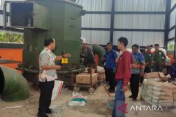 DLH Samarinda target insinerator beroperasi akhir Desember 2025