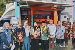 Mendikdasmen meluncurkan mobil layanan PIP di DIY