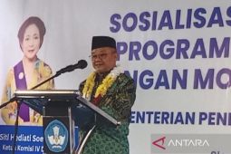 Mendikdasmen sebut Rp2 juta untuk guru korban bencana bukan tunjangan