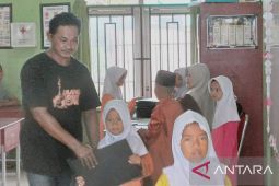 Gemar, mendekatkan hubungan emosional ayah dan anak